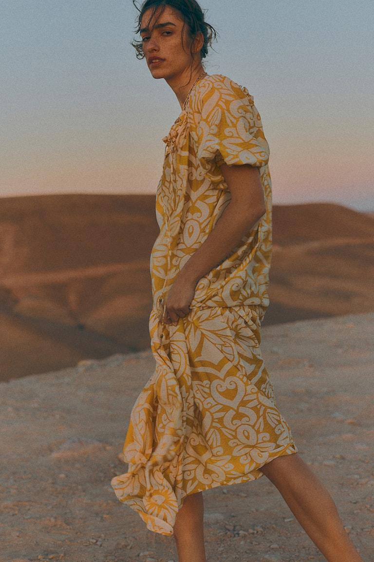 H&M Kleid mit Kordelzugdetail Verkauf