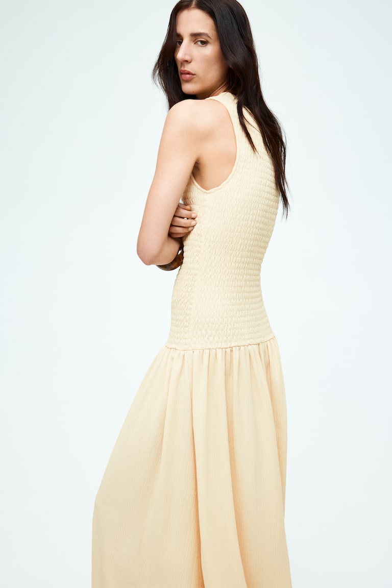 H&M Gesmoktes Jerseykleid Flash Sale