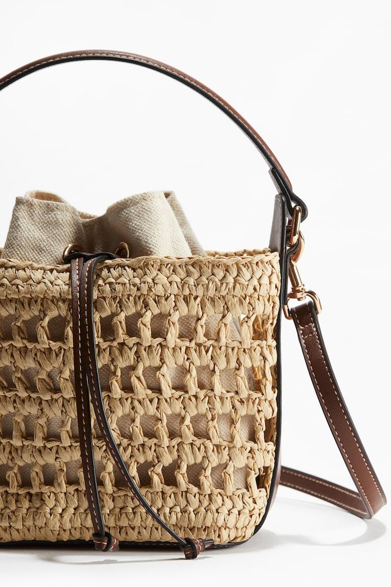 H&M Crossbody-Strohtasche Osterangebot