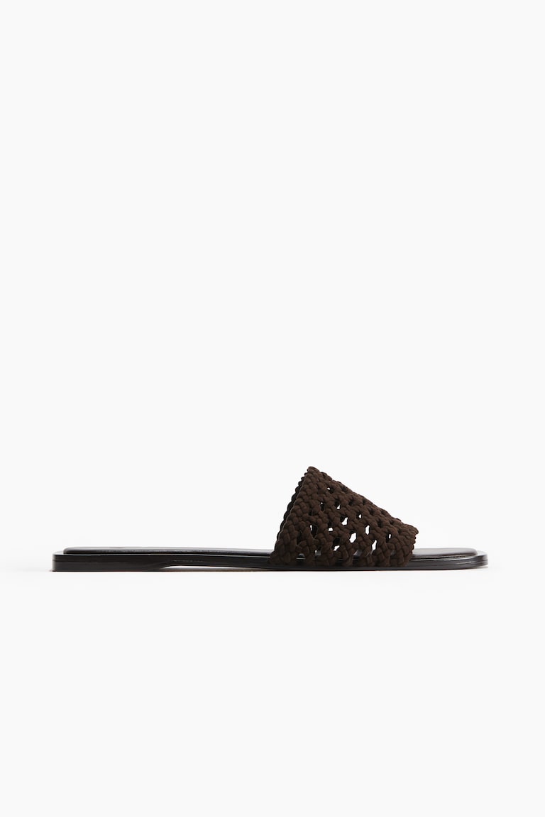 H&M Sandalen mit Flechtriemen Osterangebot