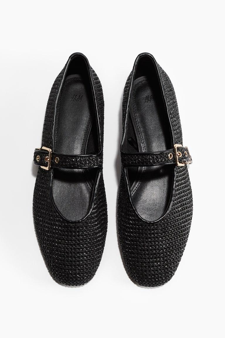 H&M Geflochtene Mary-Janes Kostenlose Rückgabe