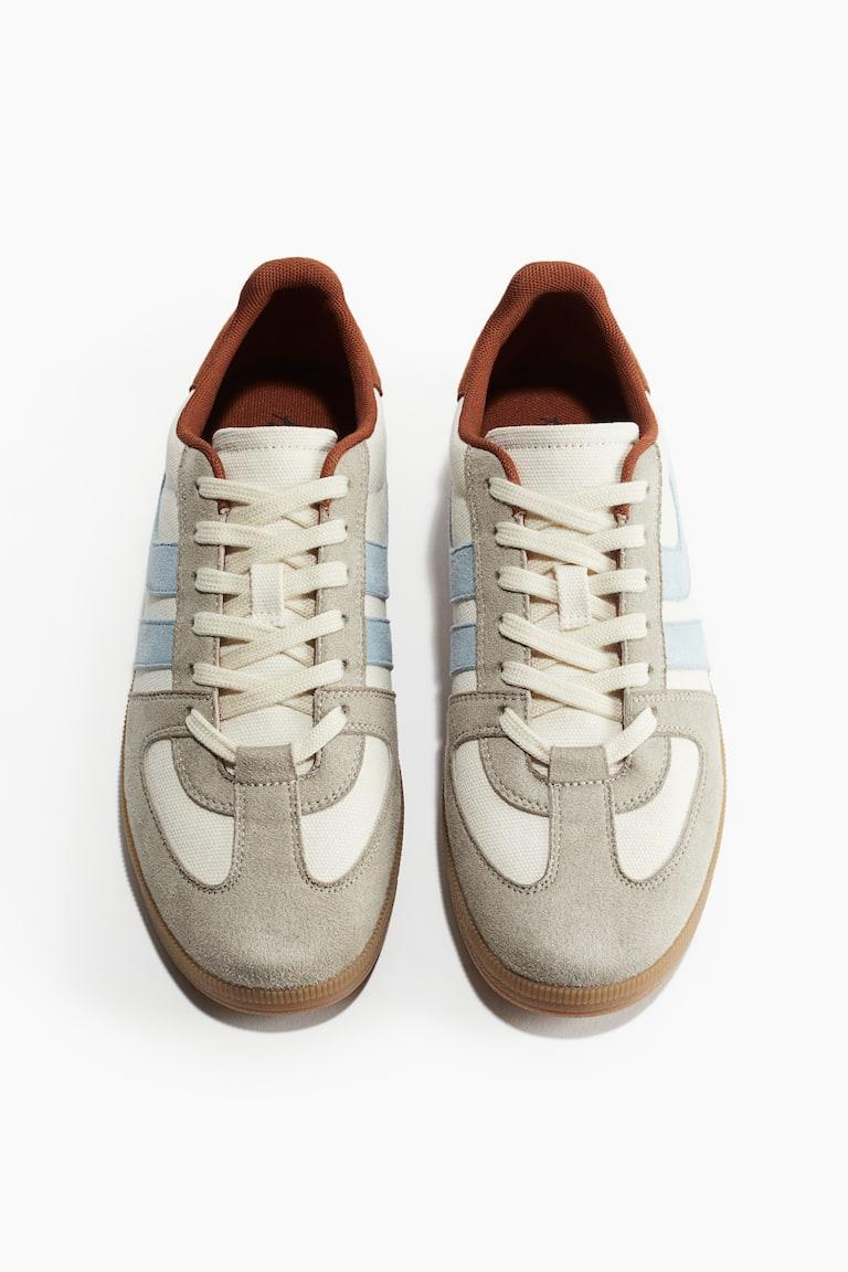 H&M Sneaker Sonderangebot der Fabrik