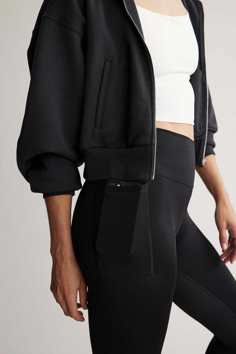 H&M Sportleggings mit DryMove™ und Beintaschen Angebote