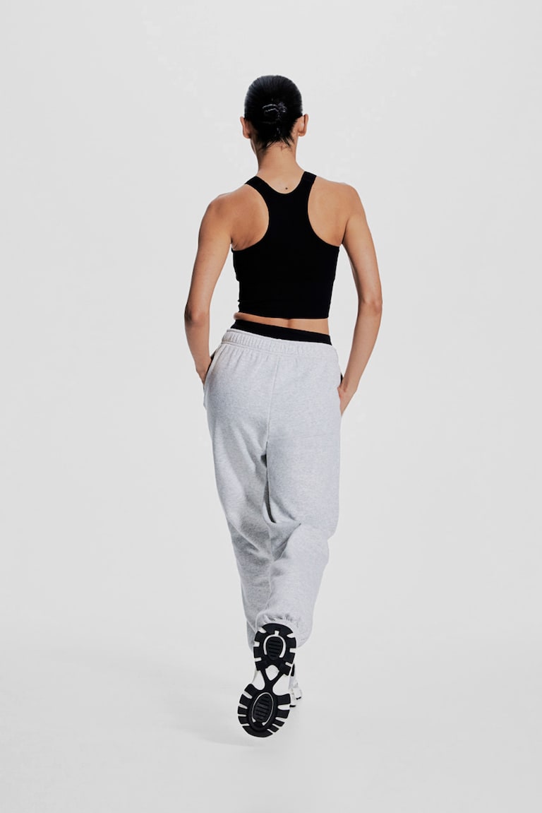 H&M Sport-BH mit DryMove™ Medium Support Großer Ausverkauf