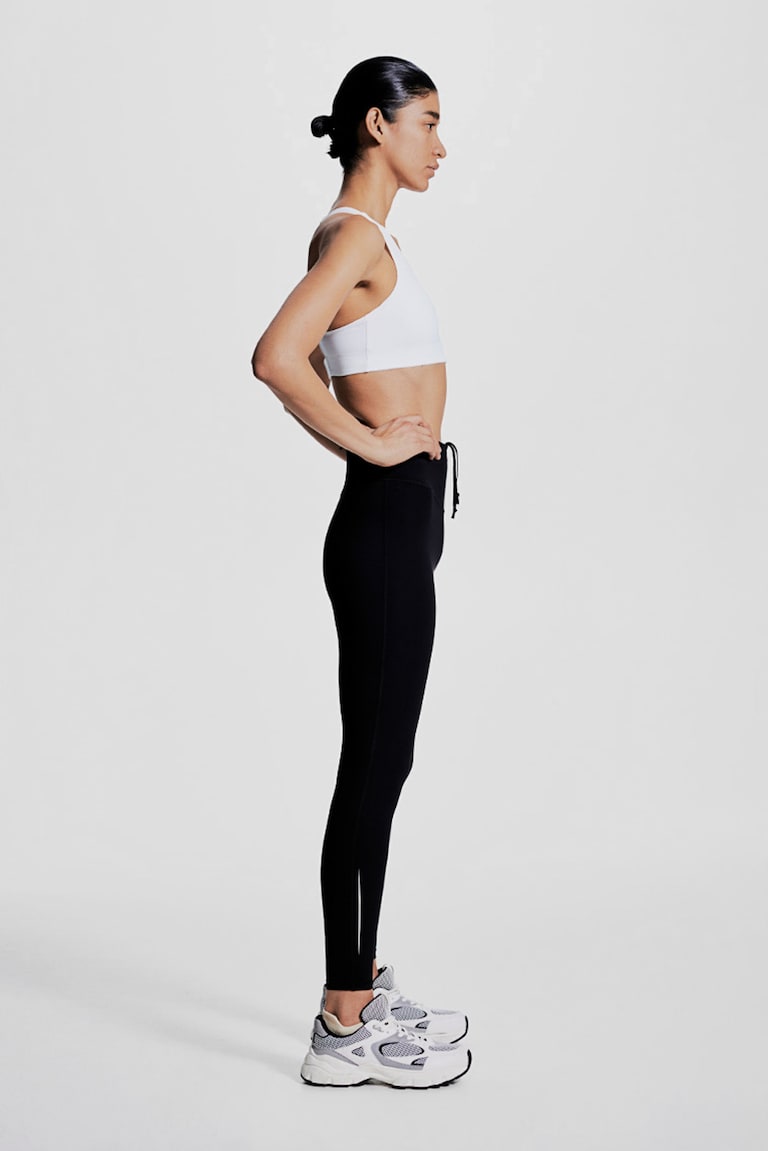 H&M Sport-BH mit ShapeMove™ High Support Bis zu 55% Rabatt