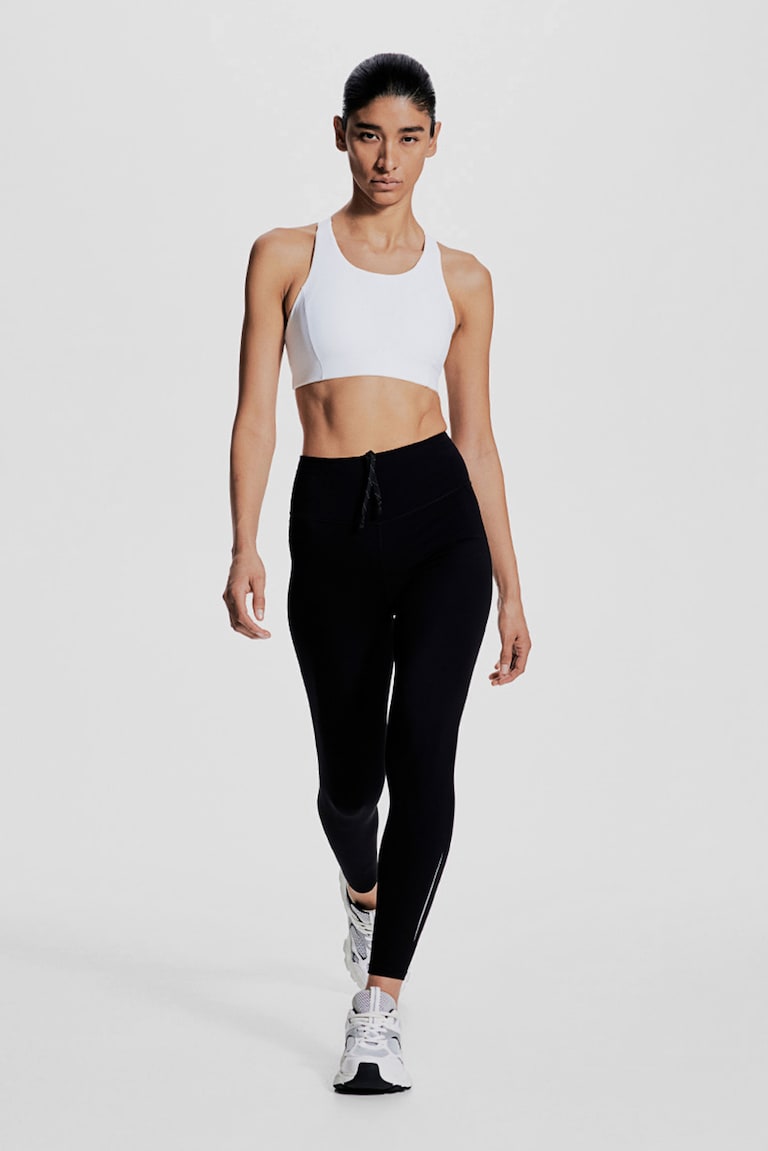 H&M Sport-BH mit ShapeMove™ High Support Discount Store für neue Produkte