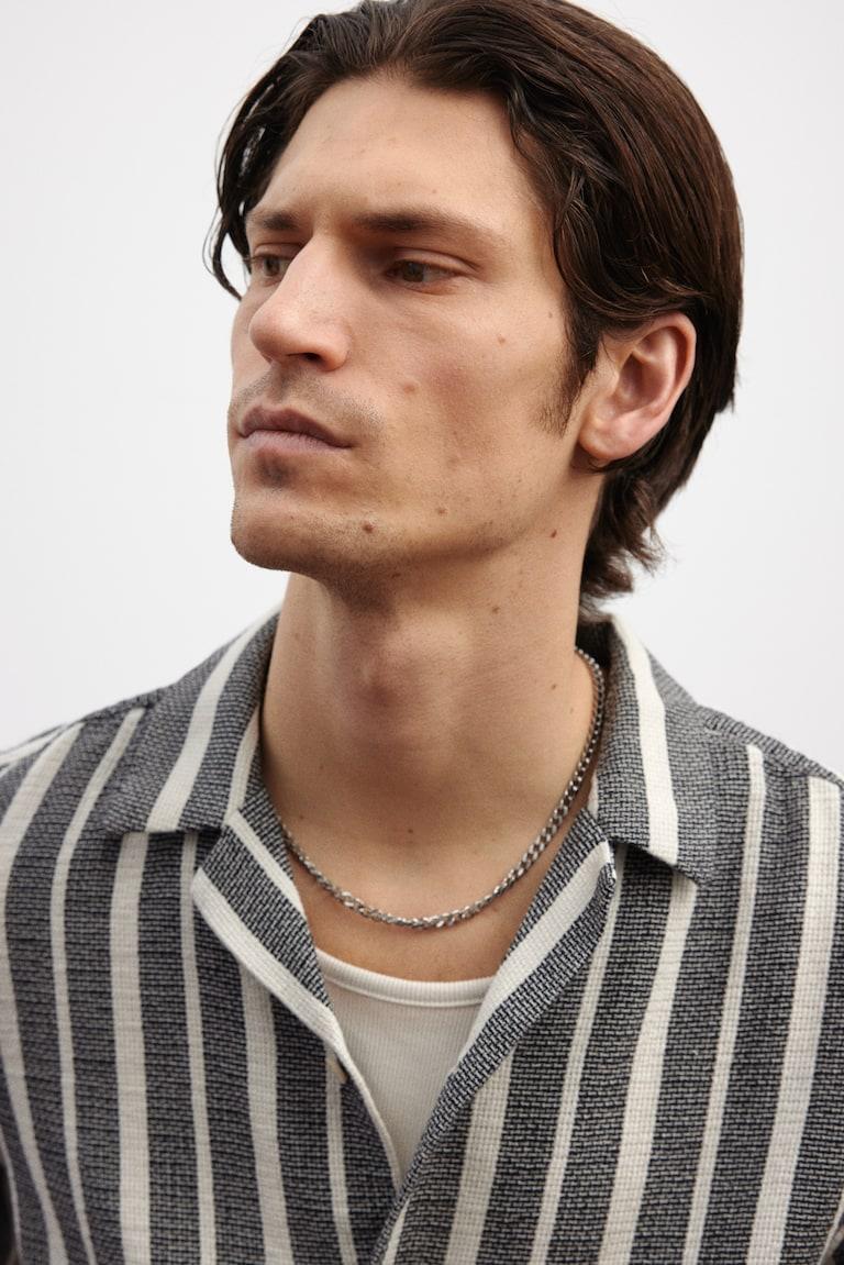 H&M Freizeithemd mit Struktur in Regular Fit Rabatte dieses Monats