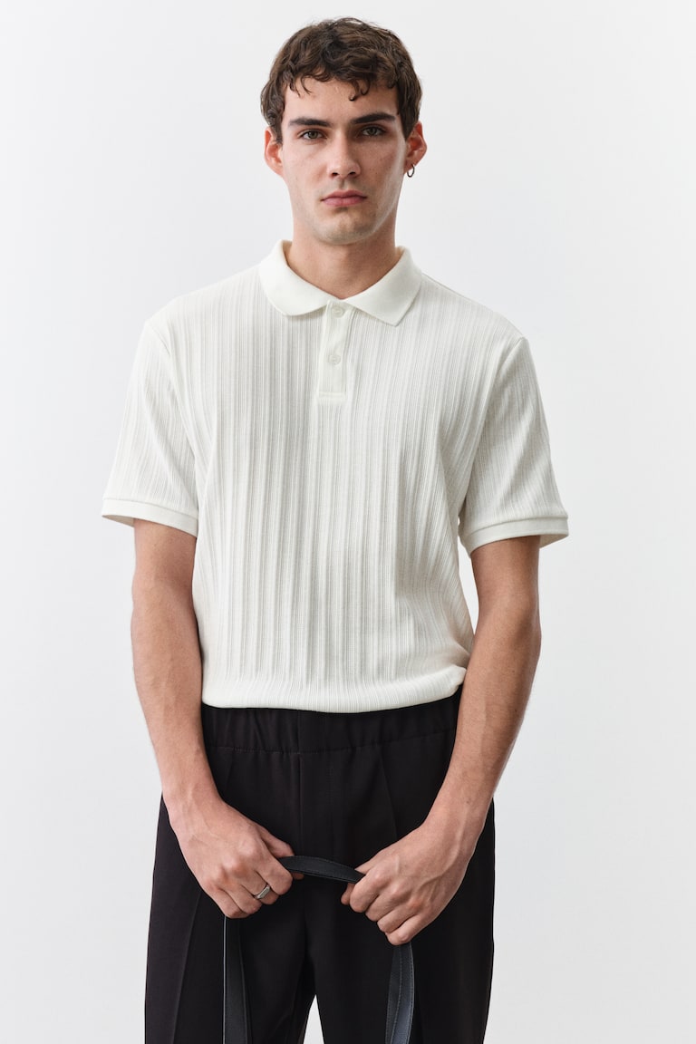 H&M Poloshirt aus Strukturjersey in Slim Fit Jubiläumsangebot
