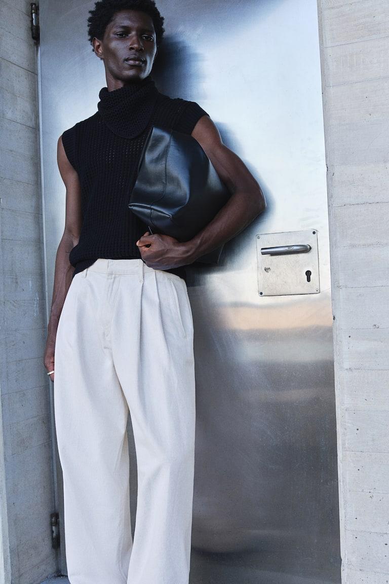 H&M Denimhose in Relaxed Fit Tiefpreis