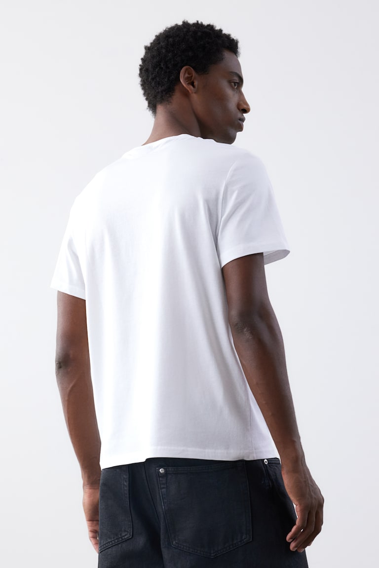 H&M T-Shirt in Regular Fit 50% Rabatt mit kostenlosem Versand