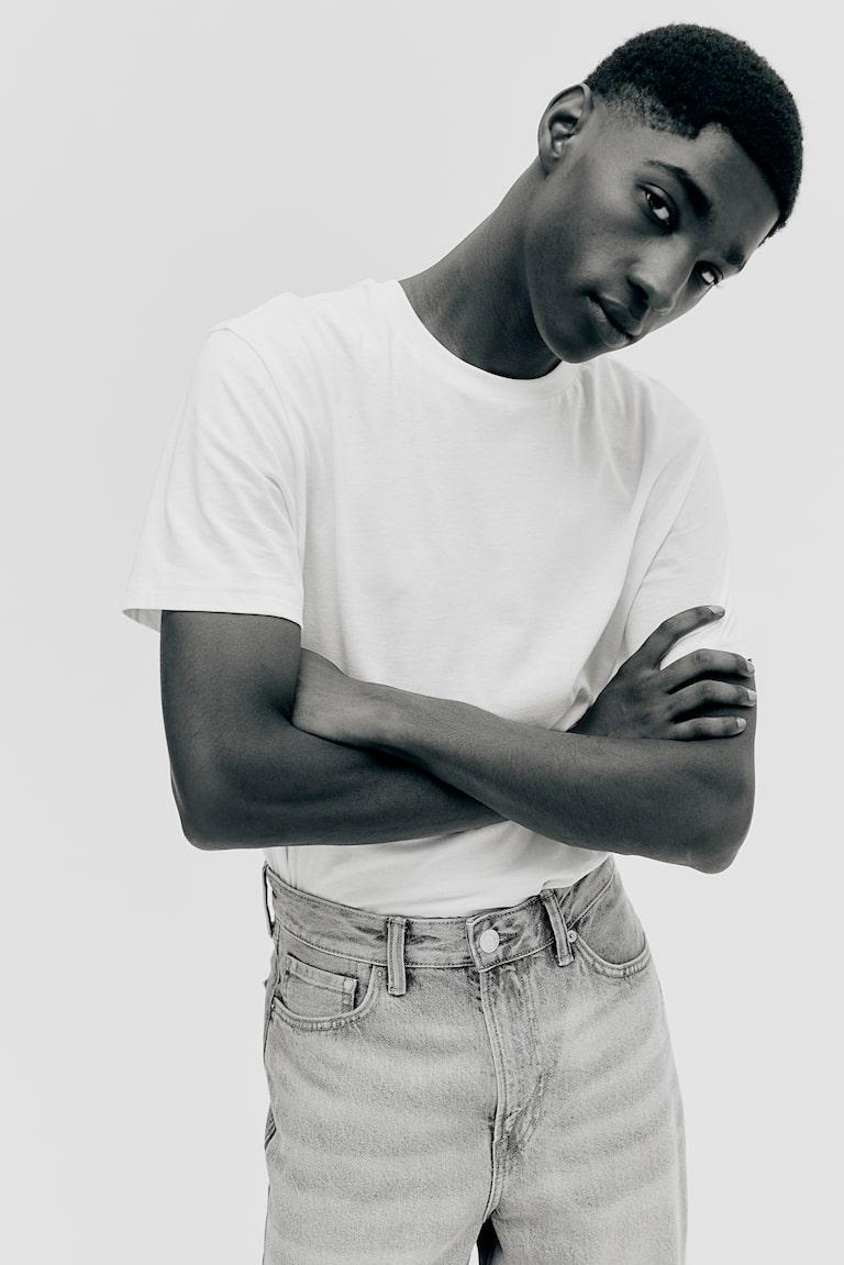 H&M Loose Jeans Rabatte dieses Monats