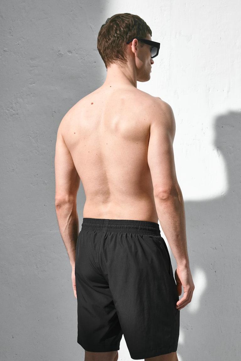 H&M Knielange Badeshorts Vatertagsangebot