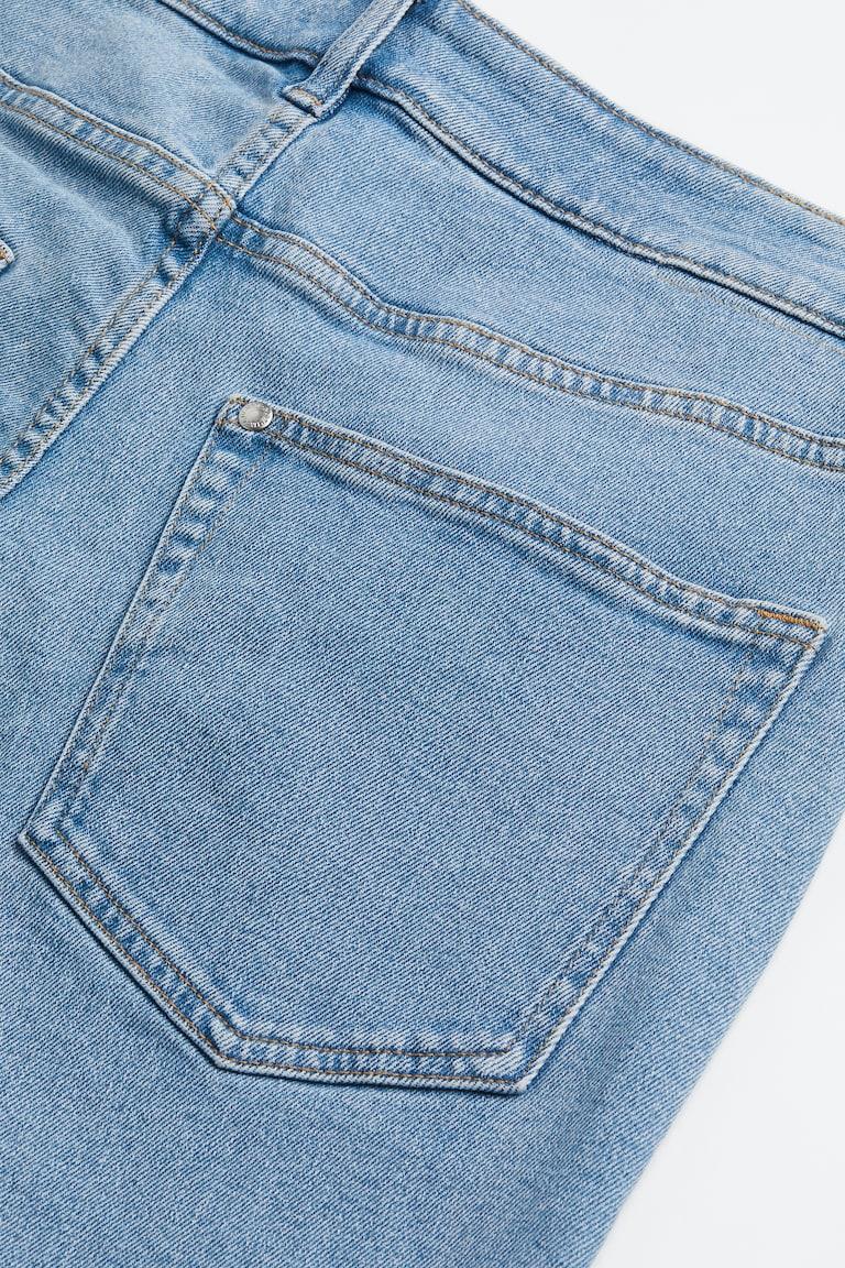 H&M Straight Regular Jeans Neueste Mode
