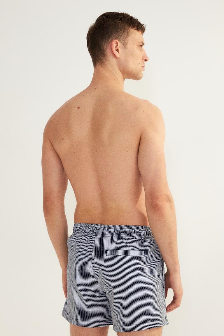 H&M Badeshorts aus Seersucker JETZT KAUFEN