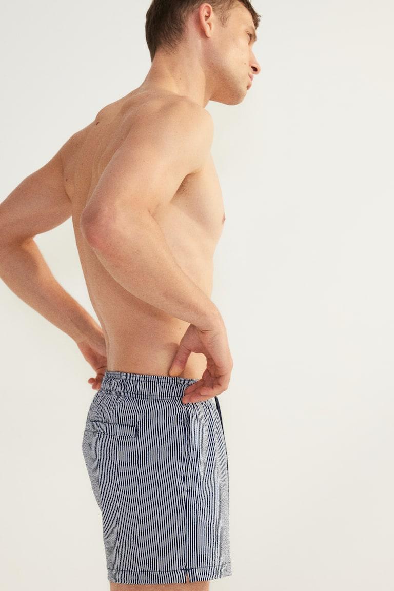 H&M Badeshorts aus Seersucker Neueste Stile