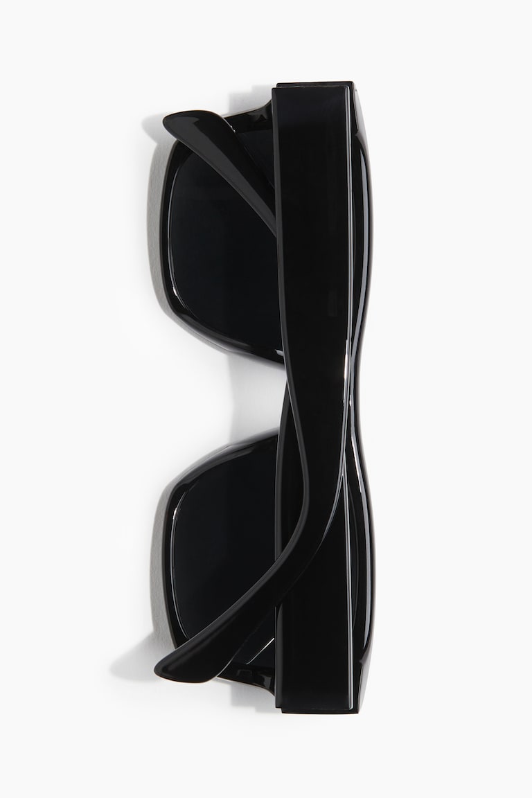 H&M Polarisierende Sonnenbrille Preisnachlass
