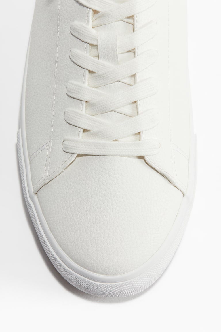 H&M Sneaker Vatertagsangebot