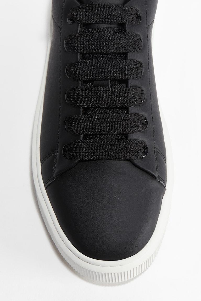 H&M Chunky Sneaker Räumungsverkauf