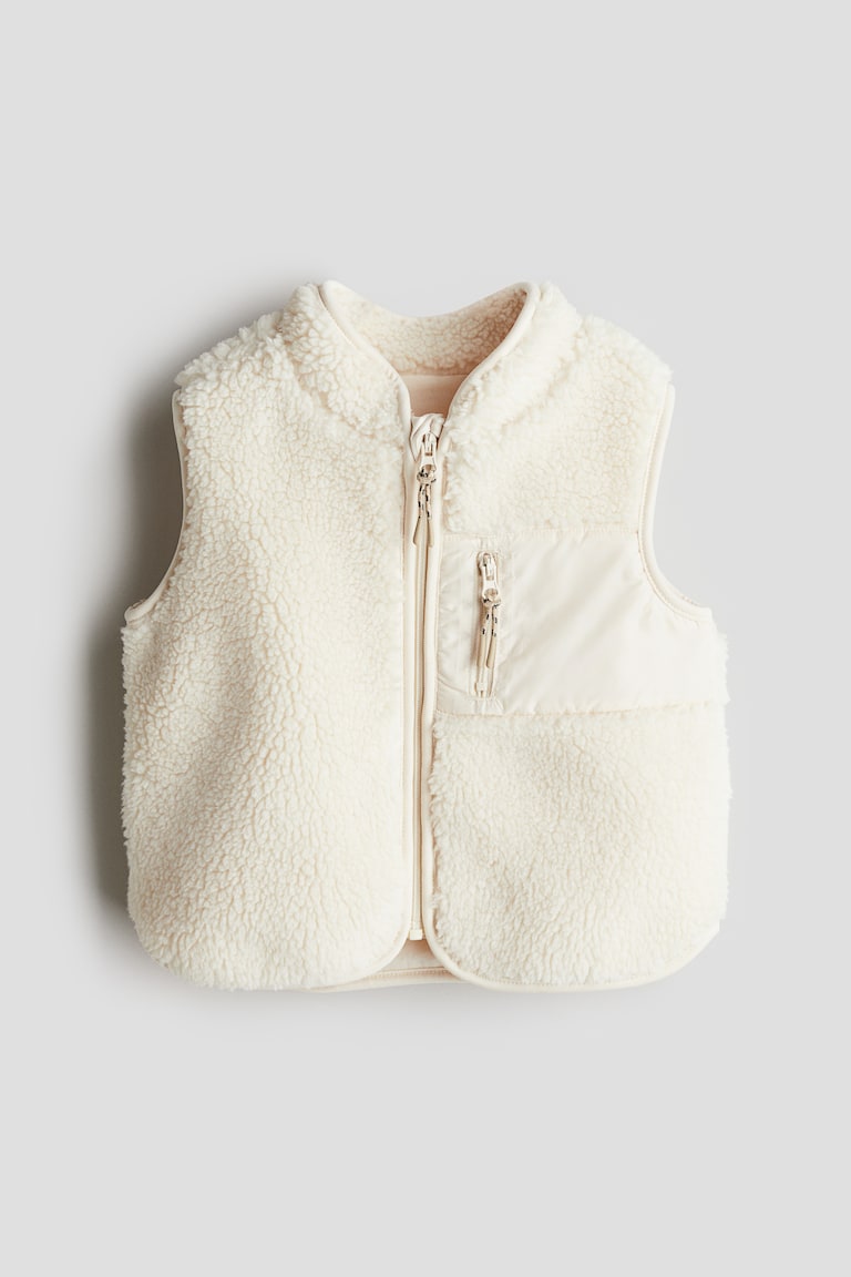 H&M Weste aus Teddyfleece Bis zu 50% Rabatt