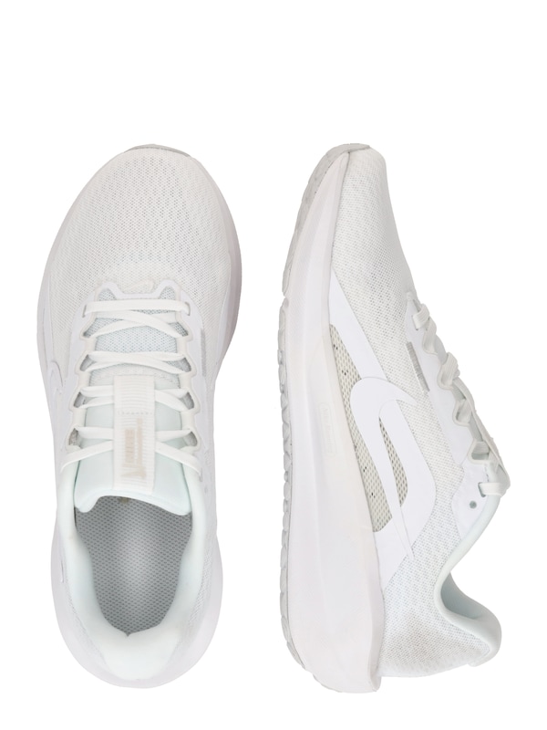 NIKE NIKE Laufschuh 'DOWNSHIFTER 13' in Weiß Letzter Tag
