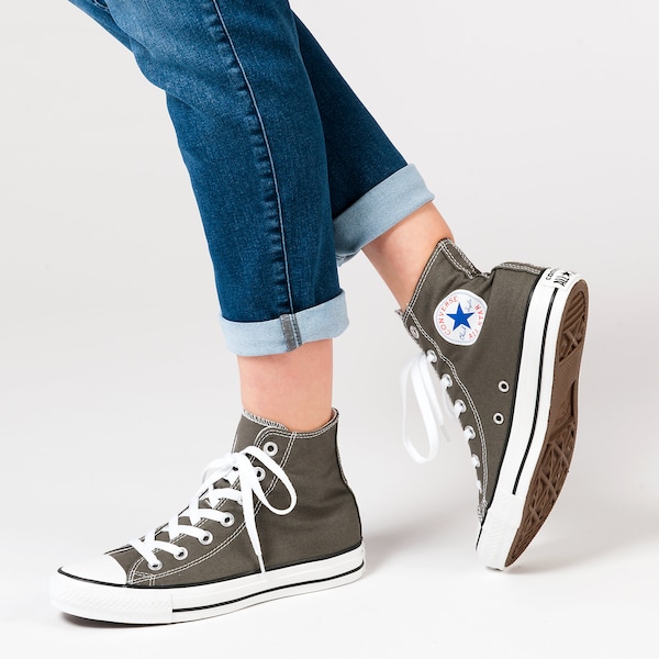 CONVERSE CONVERSE Sneaker 'Chuck Taylor All Star' in Grau Kauf eins, bekomm eins gratis