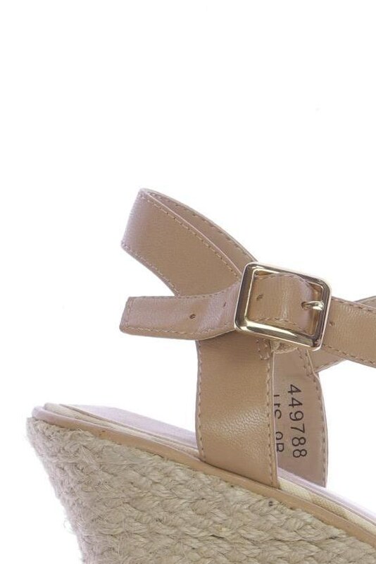 Lands‘ End Lands‘ End Sandalen 40 5 in Beige Speichern exportieren