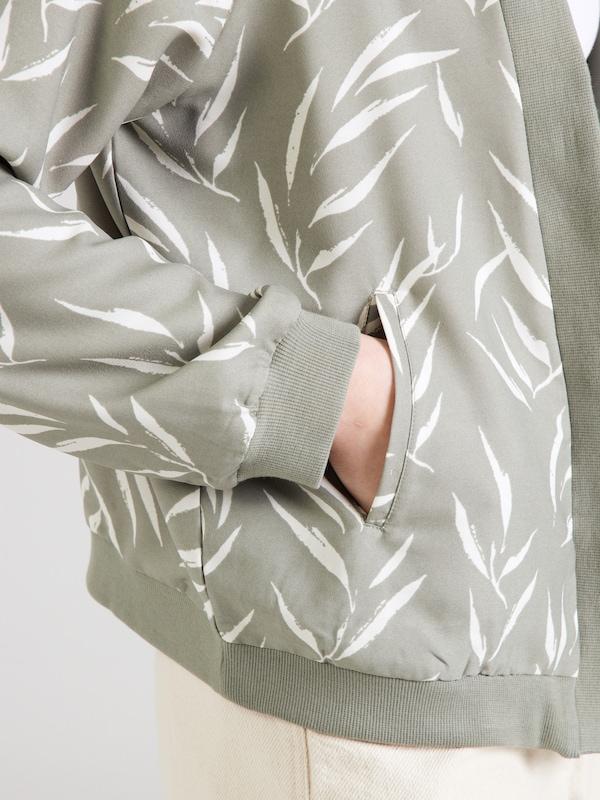 ABOUT YOU ABOUT YOU Jacke 'Maja' in Pastellgrün Bis zu 55% Rabatt