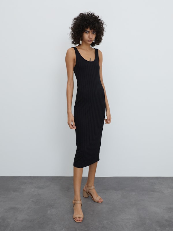 EDITED EDITED Kleid 'Shenay' in Schwarz Flash Sale