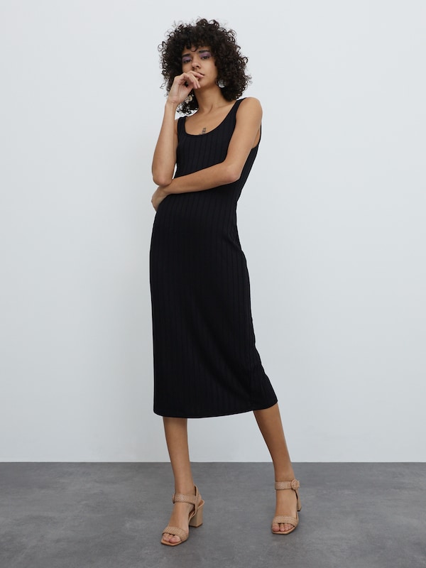 EDITED EDITED Kleid 'Shenay' in Schwarz Flash Sale