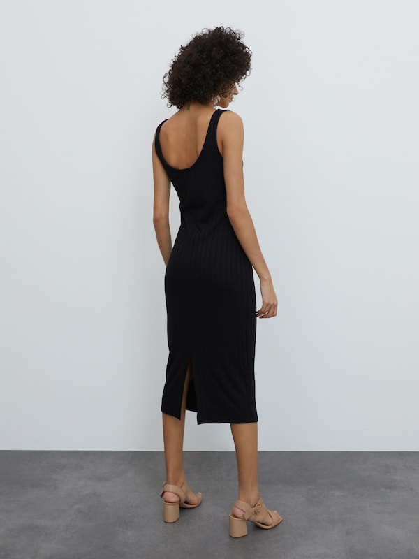 EDITED EDITED Kleid 'Shenay' in Schwarz Flash Sale