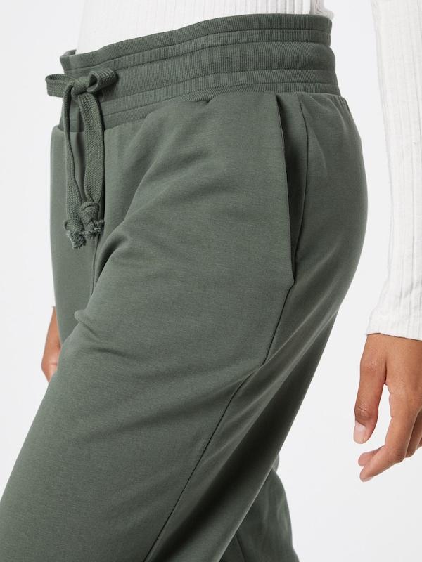 ABOUT YOU ABOUT YOU Tapered Sweathose 'Teena' in Grün Fabrikpreis