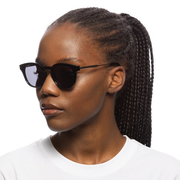 LE SPECS LE SPECS Sonnenbrille 'Trasher' in Schwarz Black Friday Preise