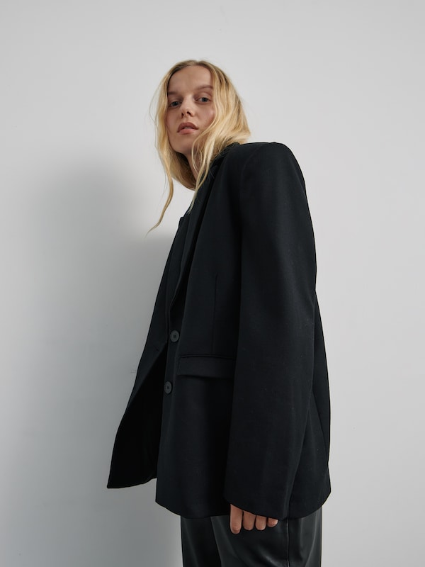ABOUT YOU x Marie von Behrens ABOUT YOU x Marie von Behrens Blazer 'Caya' in Schwarz Muttertagsangebot