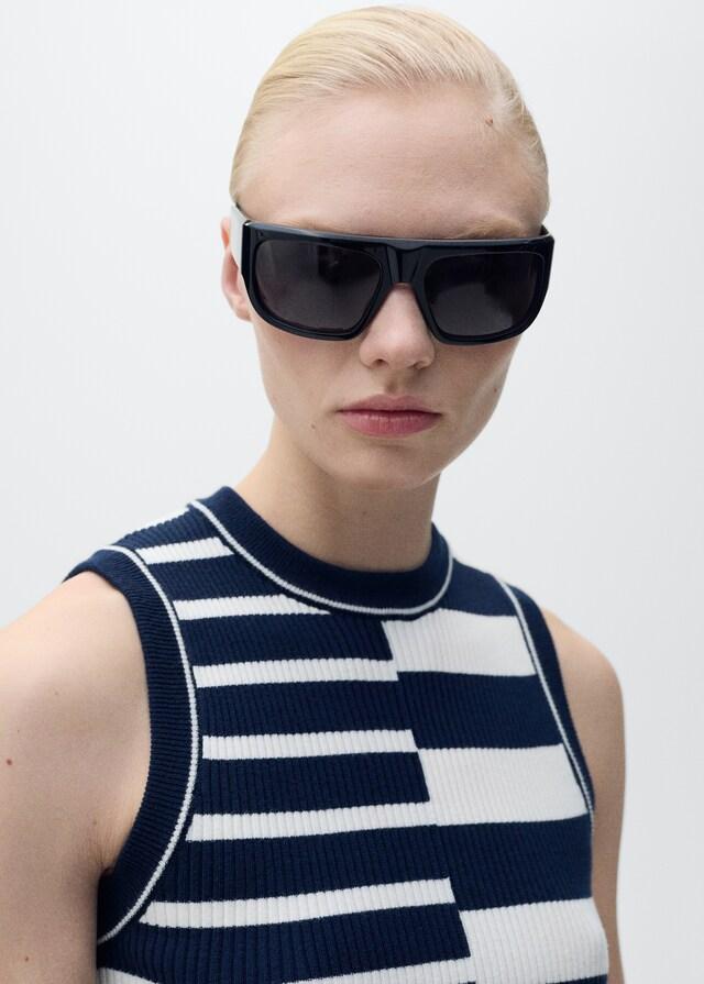 Mango Gestreiftes Jersey-Top Im Verkauf
