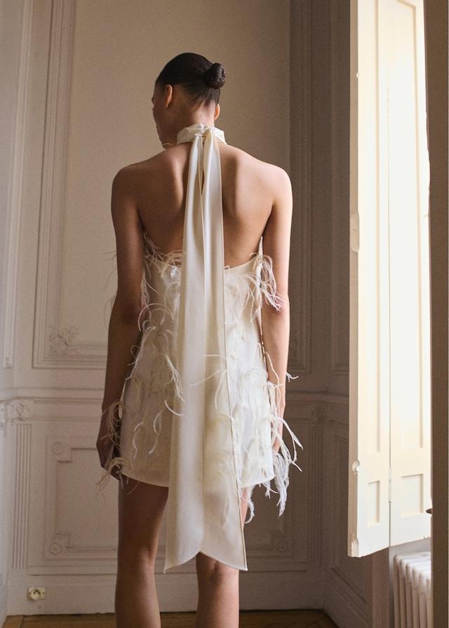 Mango Neckholder-Kleid mit Federdetails Rabatte dieses Monats