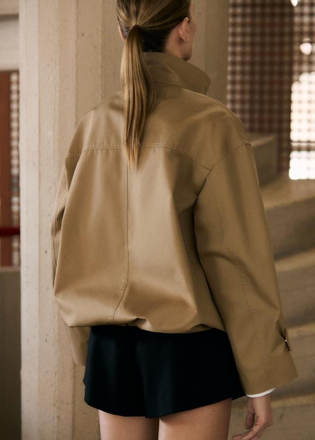 Mango Baumwoll-Parka mit gerafftem Saum im Angebot