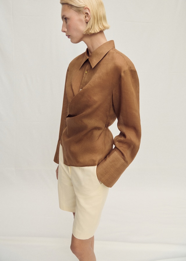 Mango Ramie-Hemd mit asymmetrischem Saum Exklusive Angebote