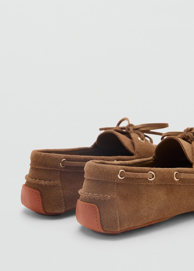 Mango Geschnürte Bootsschuhe aus Wildleder Heißer Verkauf