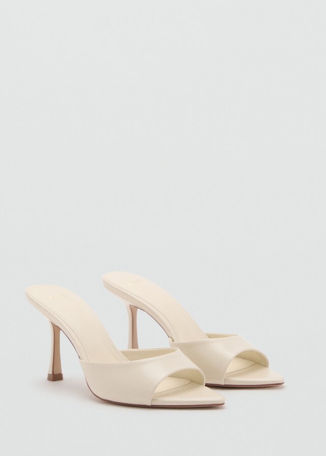 Mango Spitz zulaufende Sandalette Top Angebot