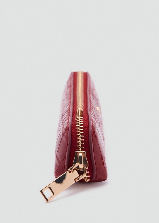 Mango Etui mit Krokoprägung und feinem Design Letzter Tag