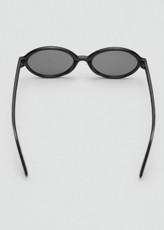 Mango Ovale Sonnenbrille Im Verkauf