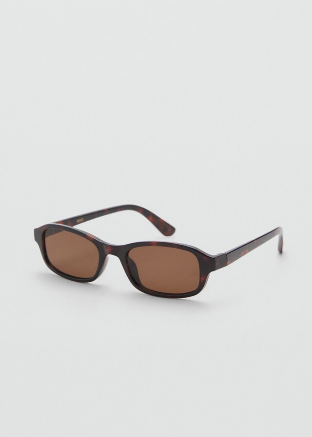 Mango Sonnenbrille mit rechteckigem Brillengestell 50% Rabatt für begrenzte Zeit