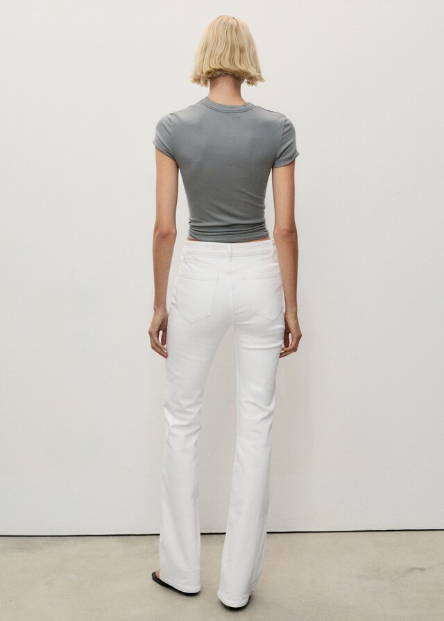 Mango Flared Jeans Fiona mit mittlerer Bundhöhe Top Angebot