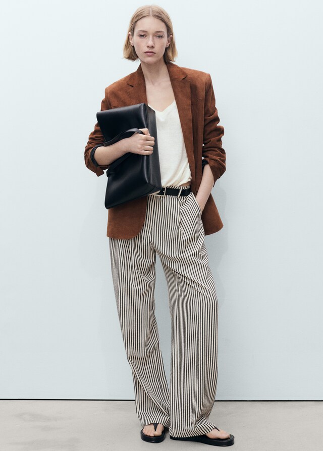 Mango Gestreifte Hose mit Texturmuster Exklusive Angebote