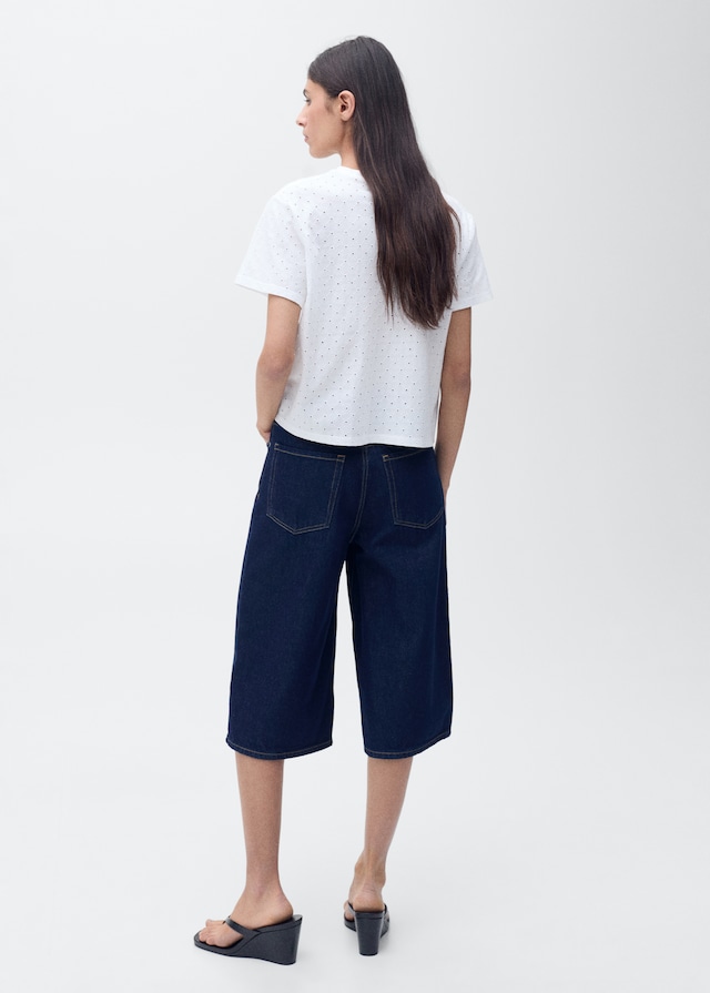Mango Besticktes T-Shirt mit Ajourmuster Fabrikladen
