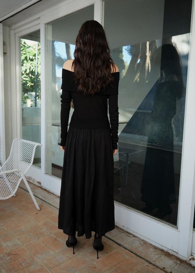Mango Schulterfreies Kleid aus kombiniertem Stoff Rabatt