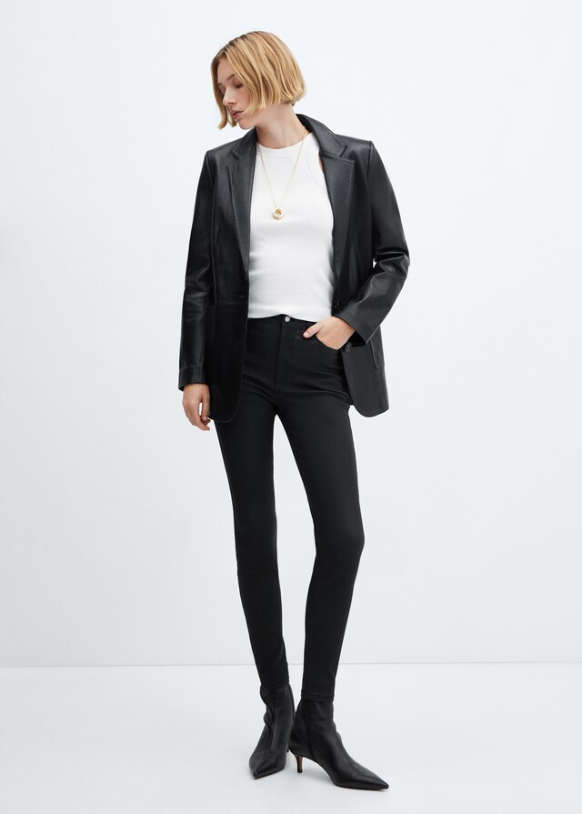 Mango Skinny Coated-Jeans mit hohem Bund Online Shopping
