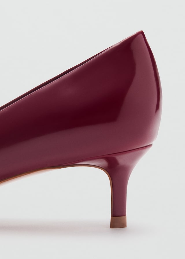 Mango Kitten-Schuh mit Lackeffekt Blitzverkäufe