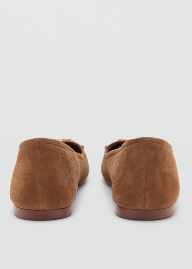 Mango Leder-Ballerinas mit Gliederkettendetail Sonderangebot