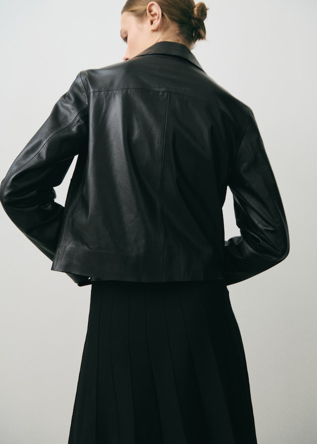 Mango Lederjacke mit Knöpfen Rabatte dieses Monats